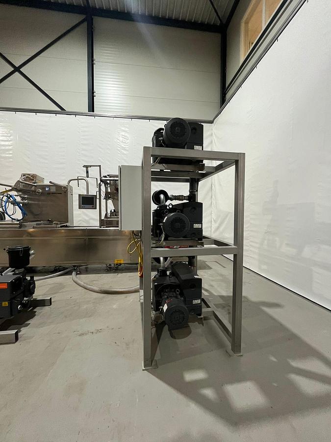 Gebruikt 2008 Multivac Dieptrekverpakkingsmachine R245