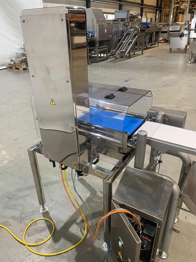 Gebruikt 2022 Yamato Checkweger, Type CS106244ICV33