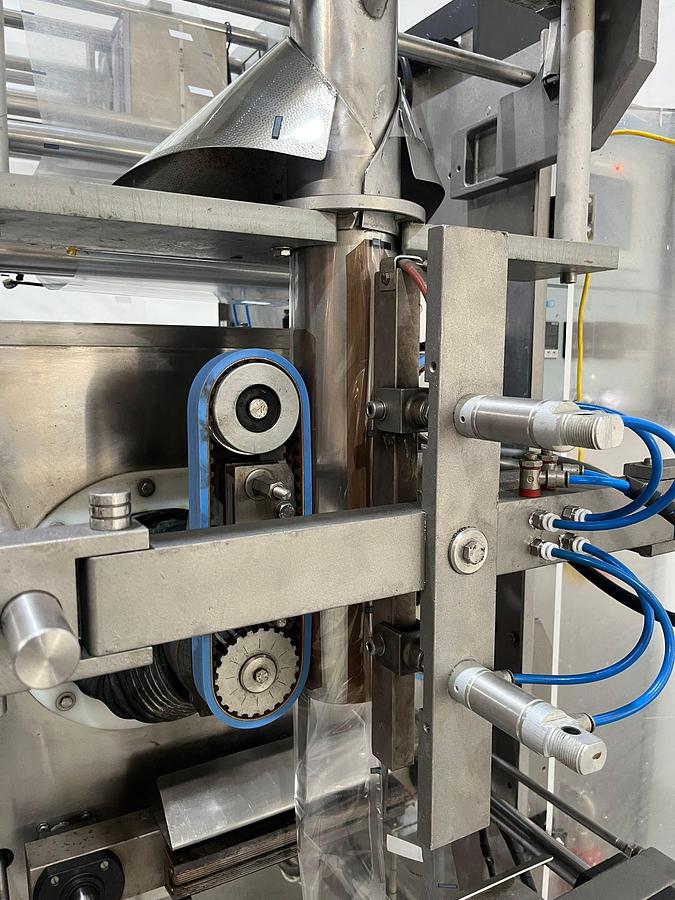 Used 2005 PFM spa Verticale Verpakkingsmachine ZENITH INOX