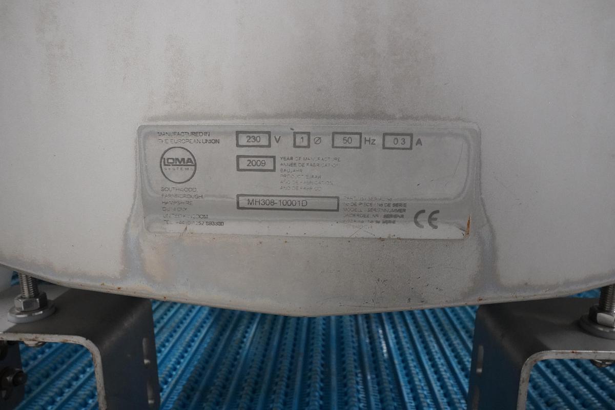 Gebruikt 2009 Ioma/Boldtusystems Transportband met metaaldetector en bordes