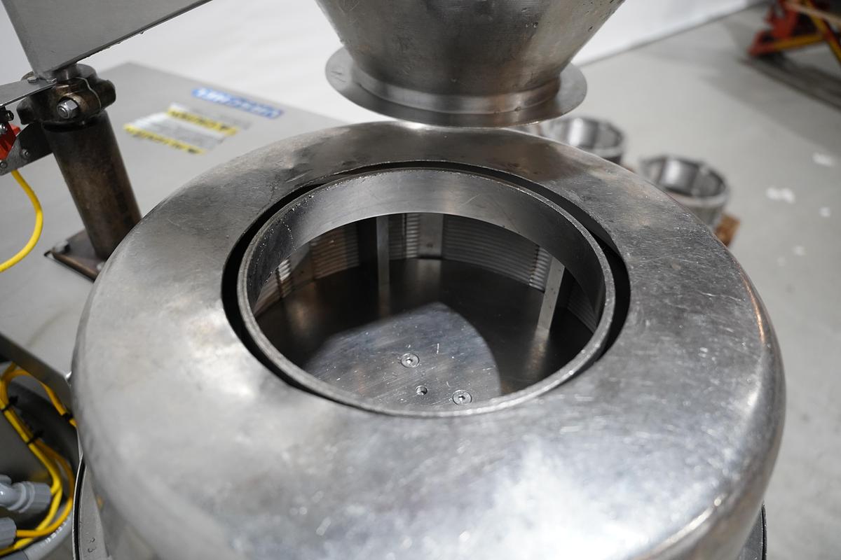 Gebruikt 1999 Urschel Snijmachine