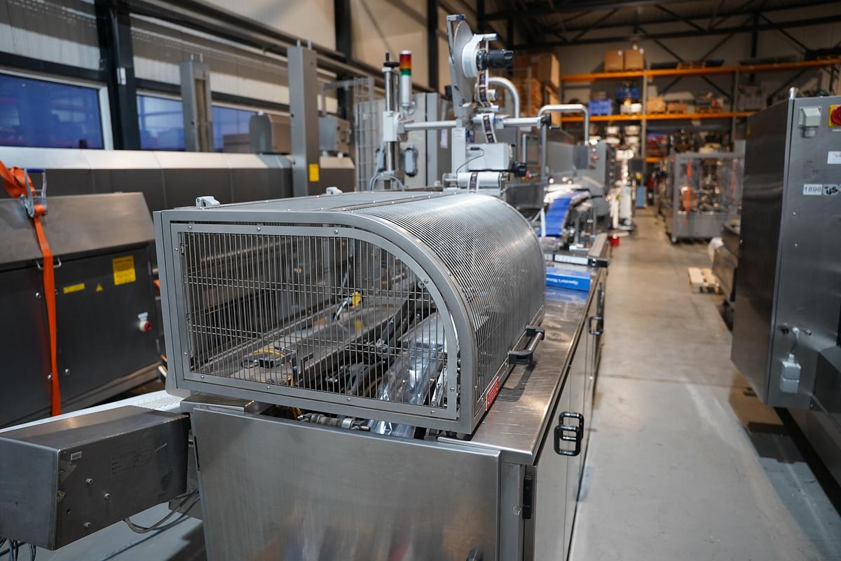 Gebruikt 2011 BG PACK Spa revolver flow packline type BG2800 EWL220-LEFT