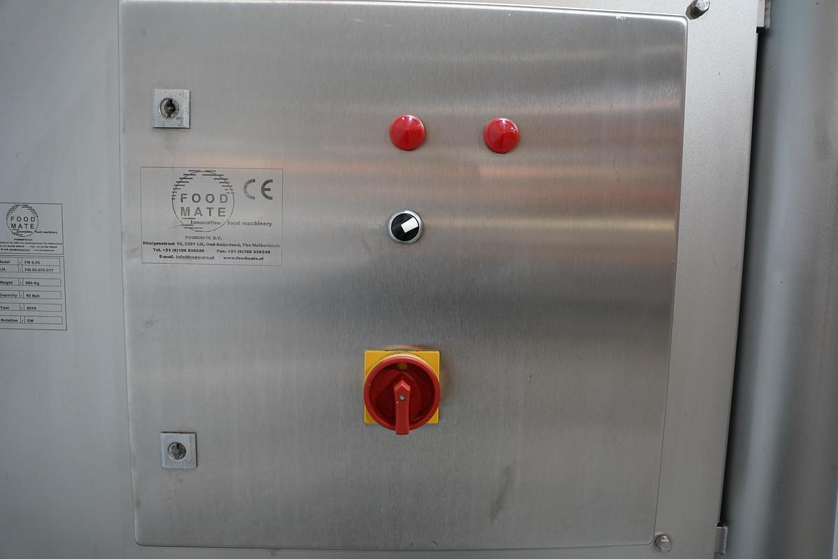 Gebruikt 2010 Foodmate ontbeenmachine