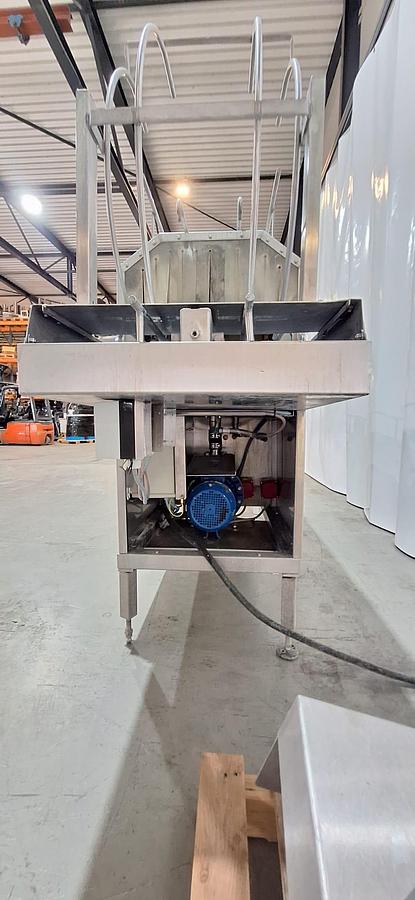 Used 2003 Cretel Krattenwasser, AWM-235B