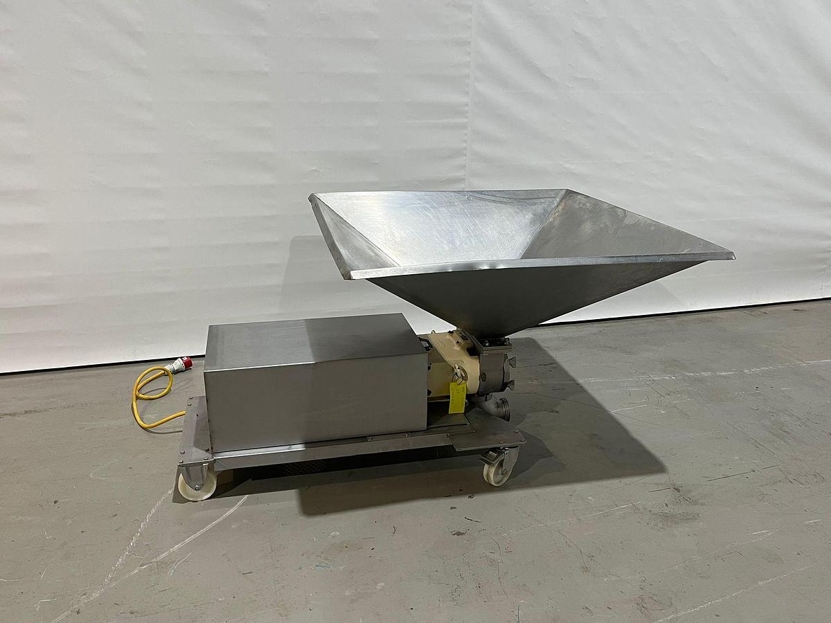 Gebruikt 2003 Waukesha Cherry - Burell Mobiele pomp, type 134