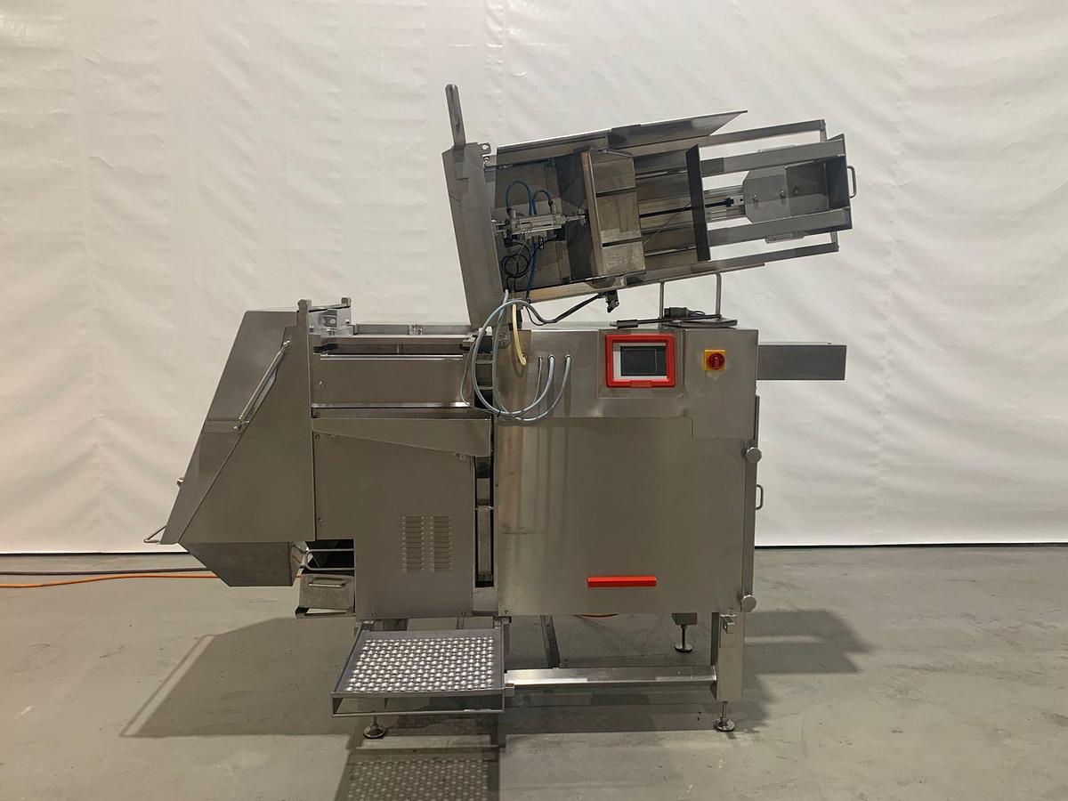 Used 2015 Holac Kaassnij machine Aut 200