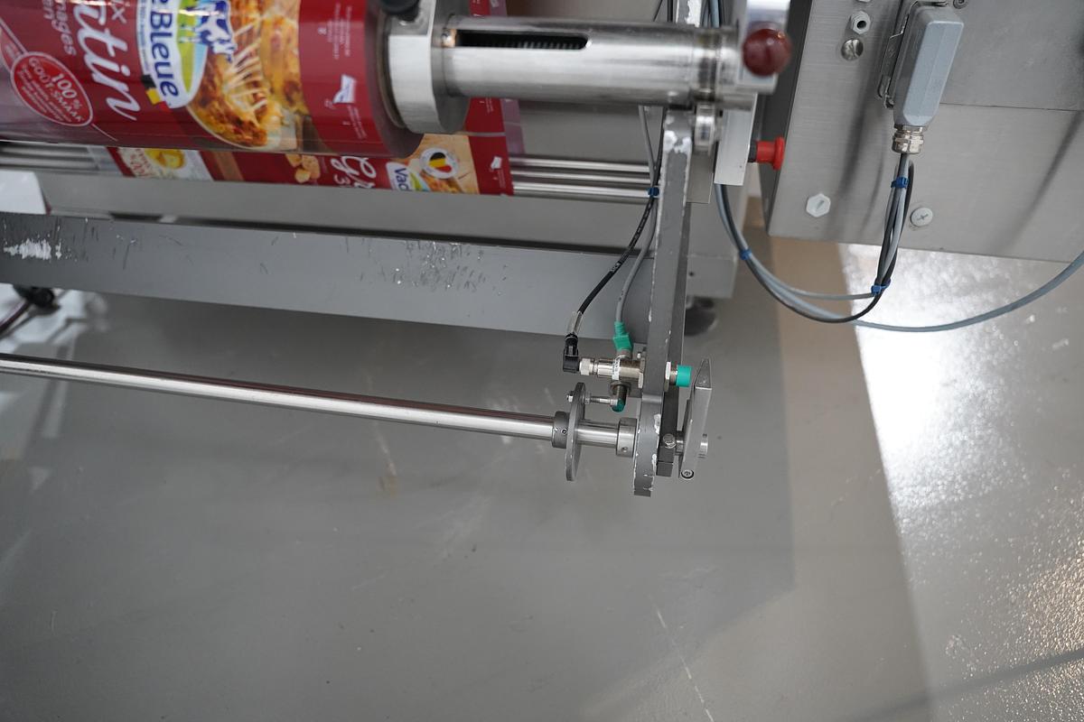 Gebruikt 2006 Wolf-Valmartin verticale verpakkingsmachine