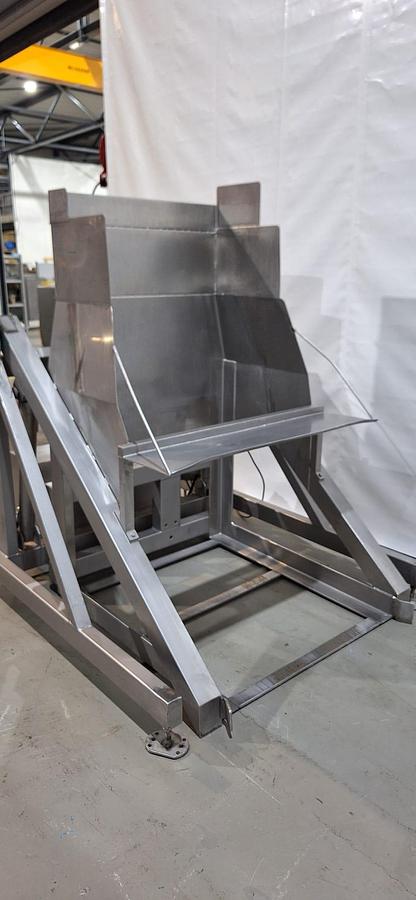 Gebruikt - Kisten Kantelaar