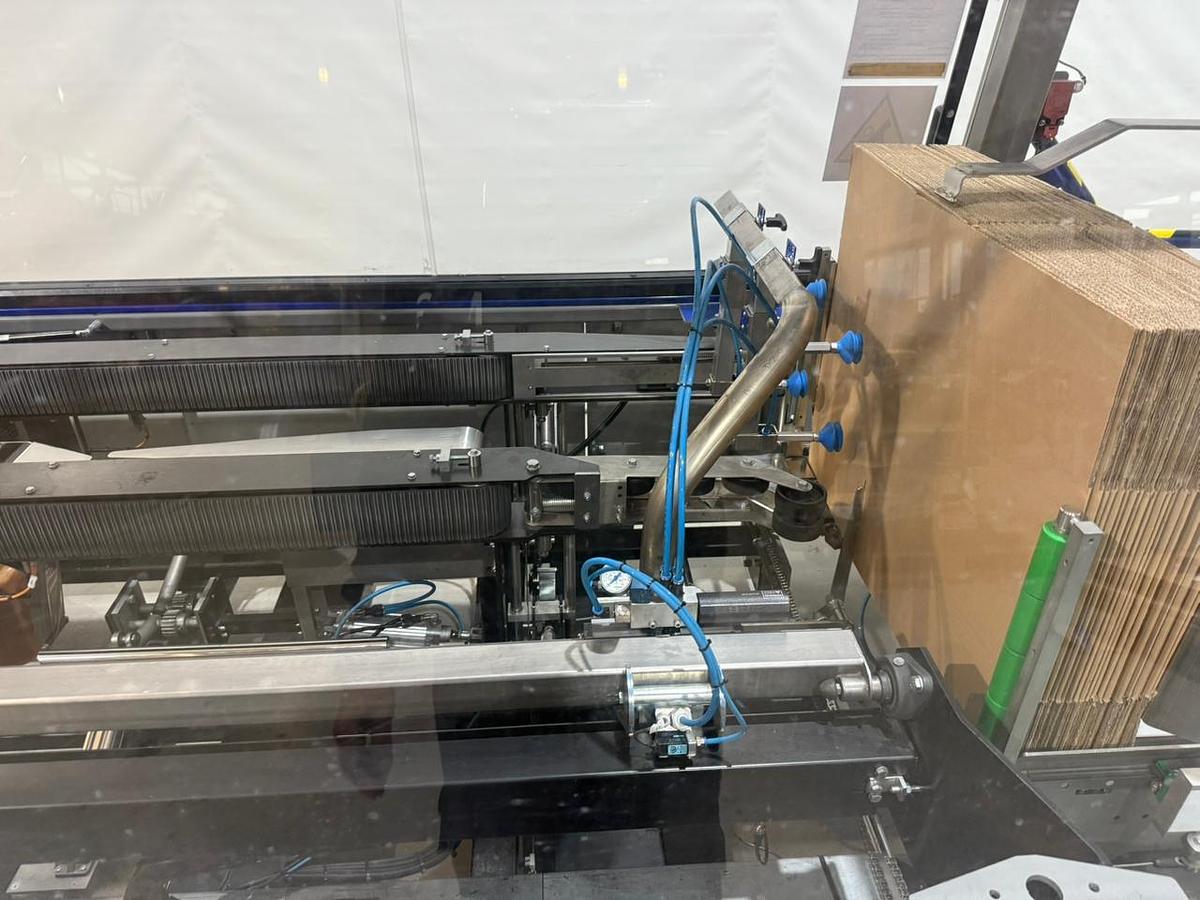 Gebruikt 2006 OK Packaging Systems B.V. Superformer-1 dozenmachine met tape