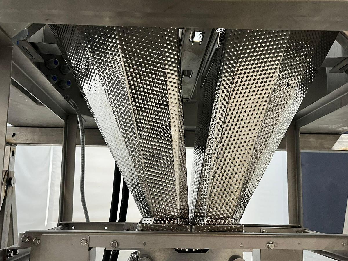 Gebruikt 2017 Ishida Multihead weger, CCW-RVE-216B-1D/15-SS