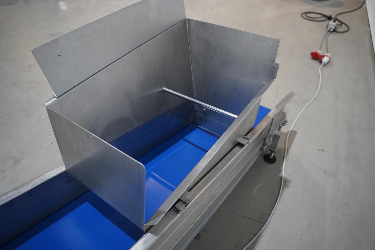 Gebruikt NN Opvoerband met stortbak