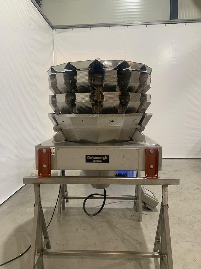 Used Yamato Dataweigh Multihead weger, ADW-514SWH