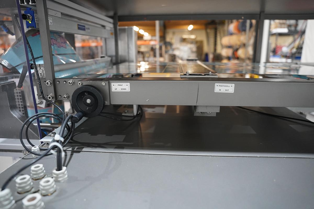 Gebruikt 2000 Wolf-Valmartin verticale verpakkingsmachine