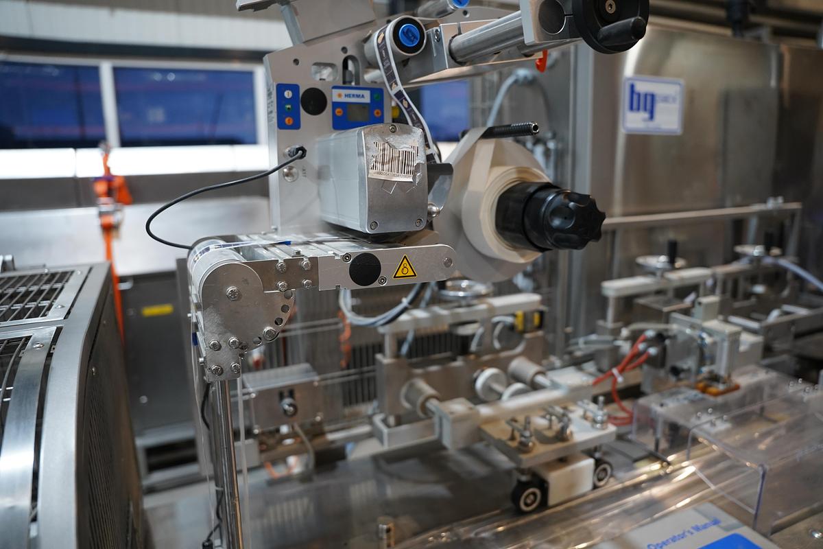 Gebruikt 2011 BG PACK Spa revolver flow packline type BG2800 EWL220-LEFT