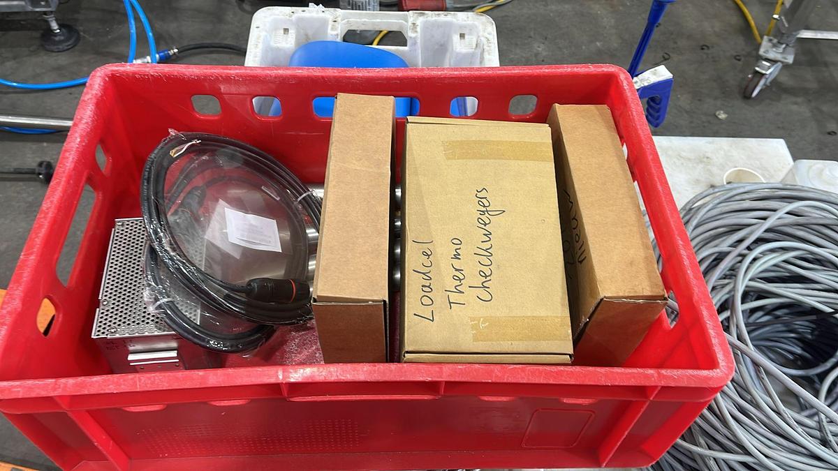 Used 2010 Thermo Scientific Checkweger, VersaWeigh