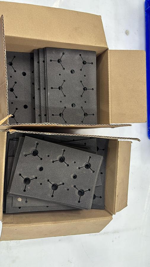 Gebruikt 2022 PND  Aardbeiensnijder type, De-clayx machine