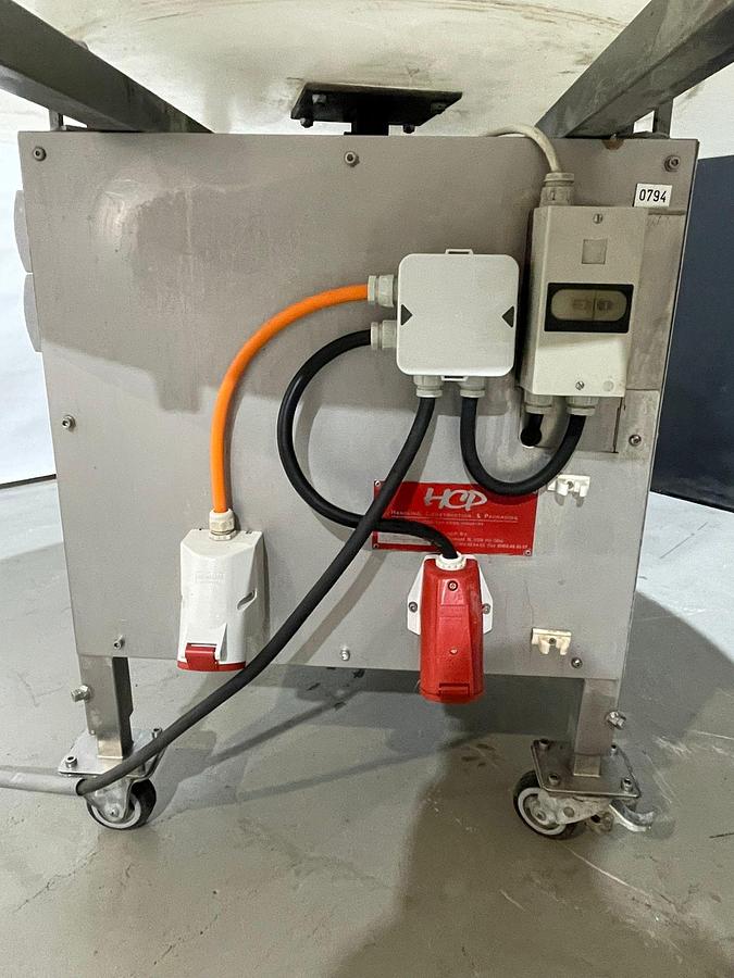 Gebruikt 1996 HCP Draaitafel, B-2001