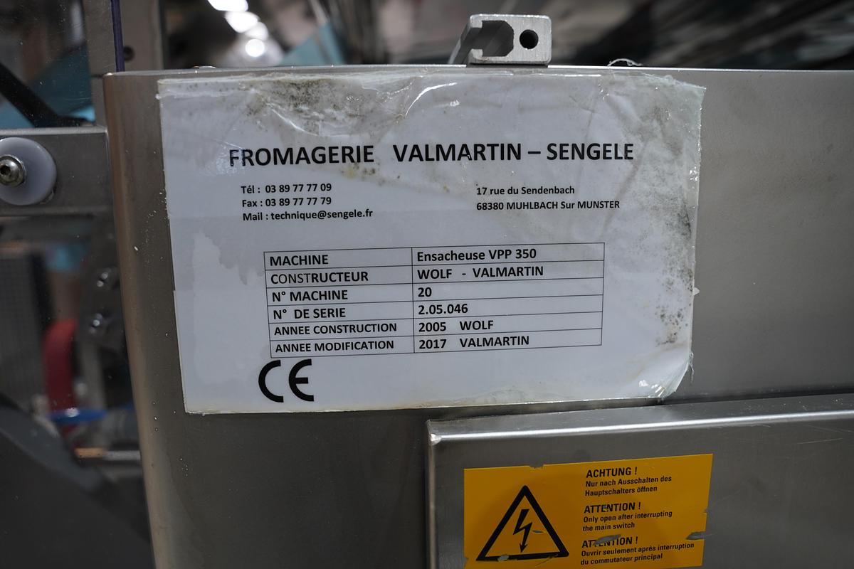 Gebruikt 2005 Wolf-Valmartin verticale verpakkingsmachine