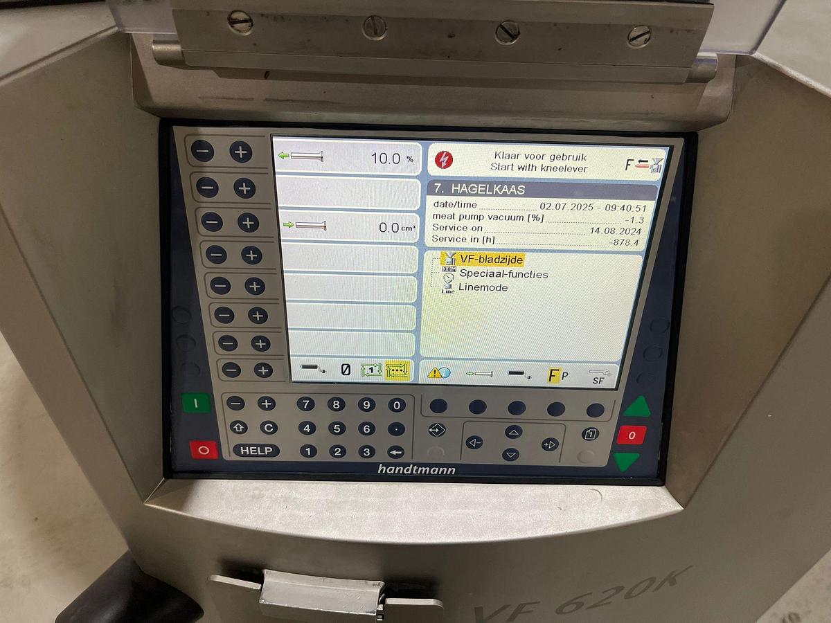 Used 2019 Handtmann Vacuümvuller, VF620K-pomp