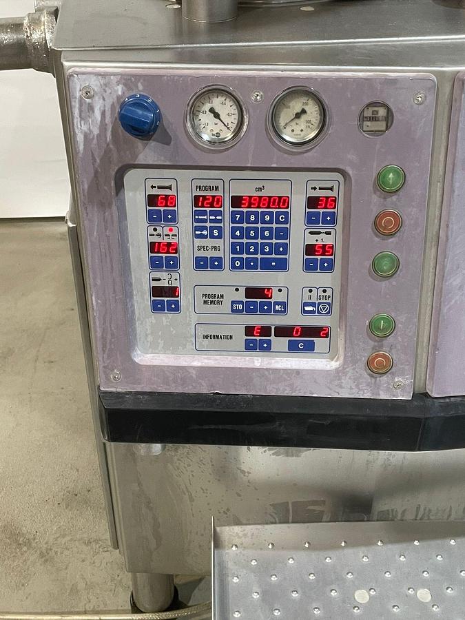 Used Handtmann Vacuümvuller, VF300B