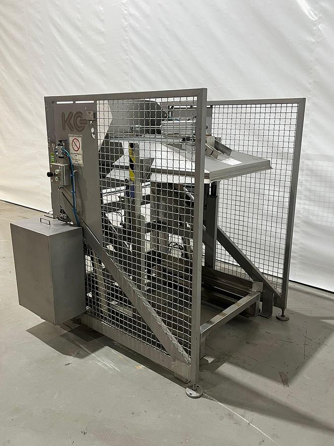 Gebruikt 2005 KG Kisten Kantelaar, type SK 800