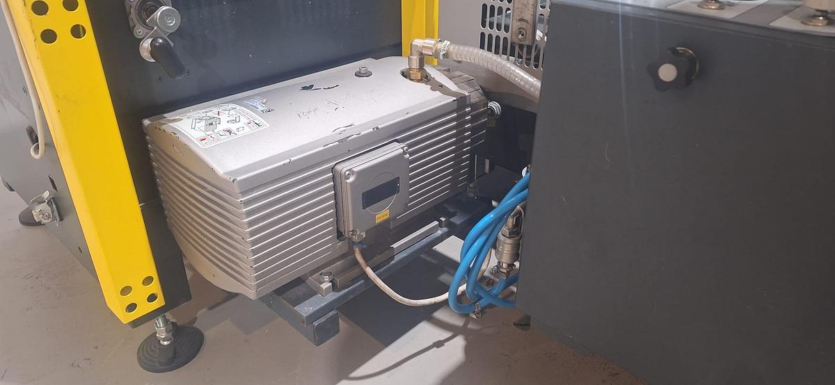 Gebruikt 2011 Siat Dozenvouwer/taper, type F344 SX