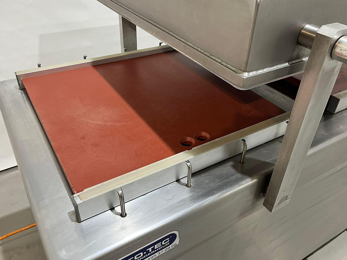 Gebruikt 2001 Henkelman Vacuümmachine/ sealmachine, type 600