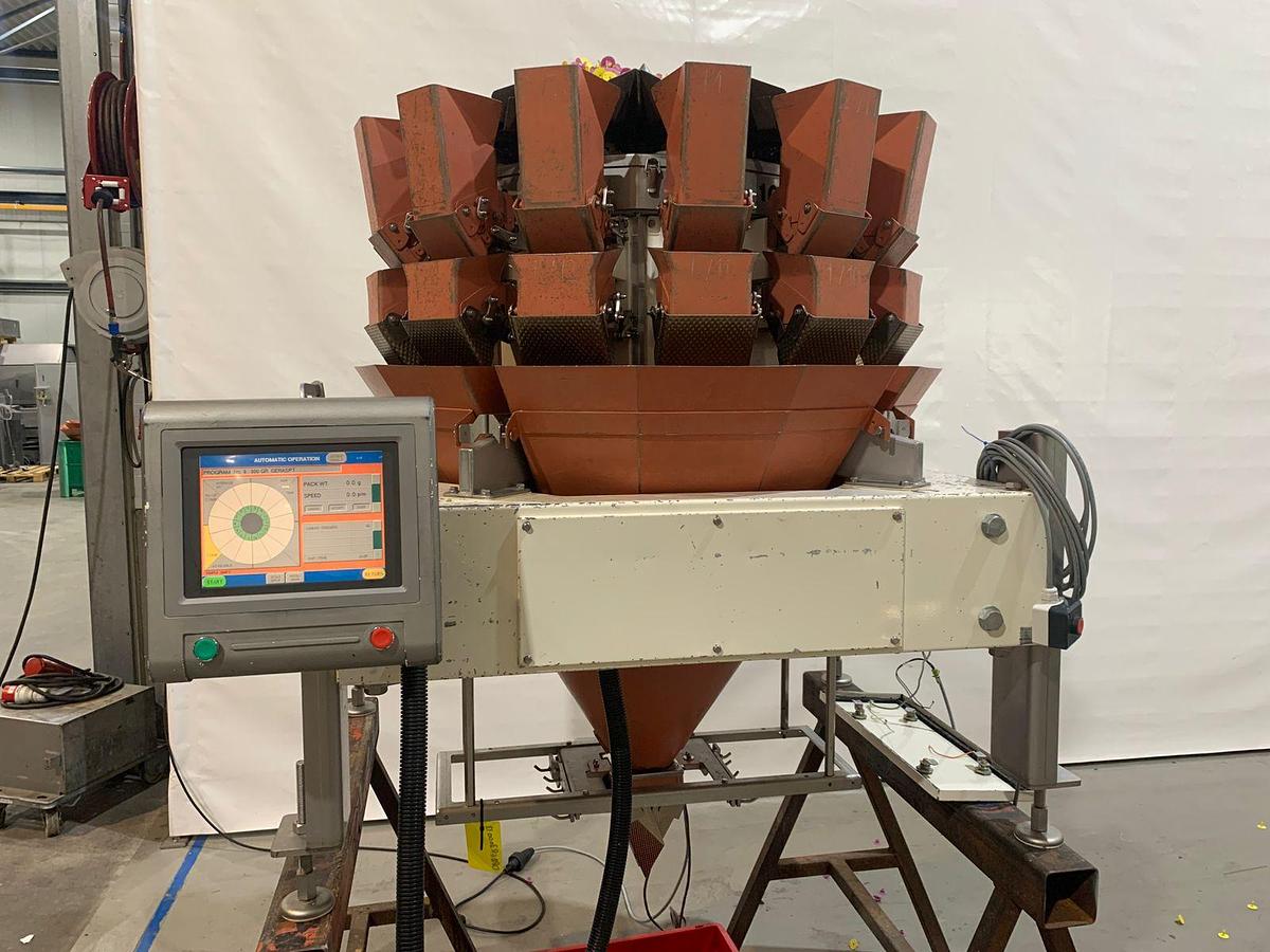 Gebruikt 2000 Yamato Dataweigh Multihead weger, ADW-414SD