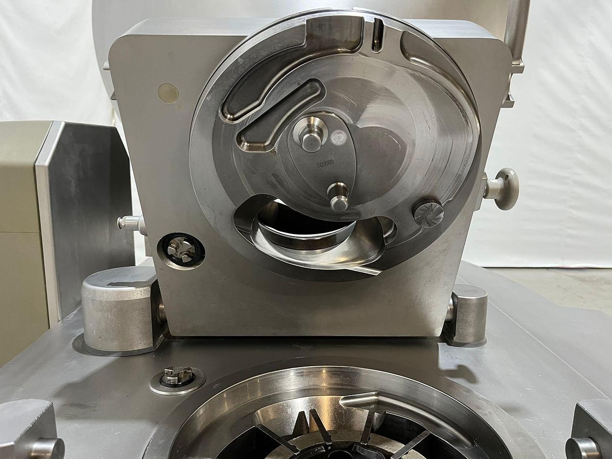 Used 2019 Handtmann Vacuümvuller, VF620K-pomp