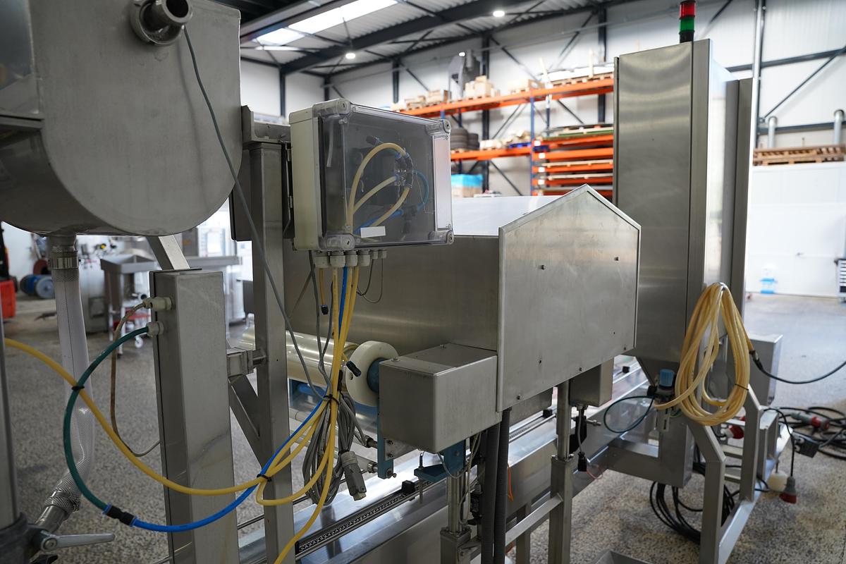 Gebruikt GlobeTech automatische emmervullijn