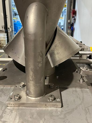 Used 1998 UVA-Butler Verpakkingsmachine, But 2-320