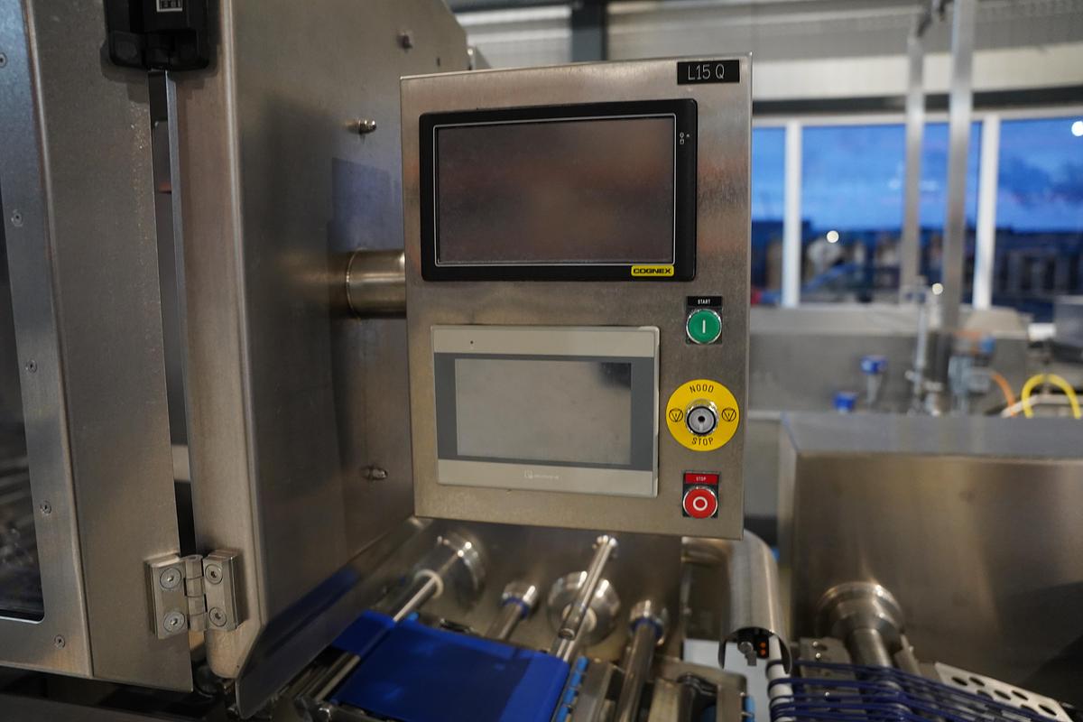 Gebruikt 2011 BG PACK Spa revolver flow packline type BG2800 EWL220-LEFT