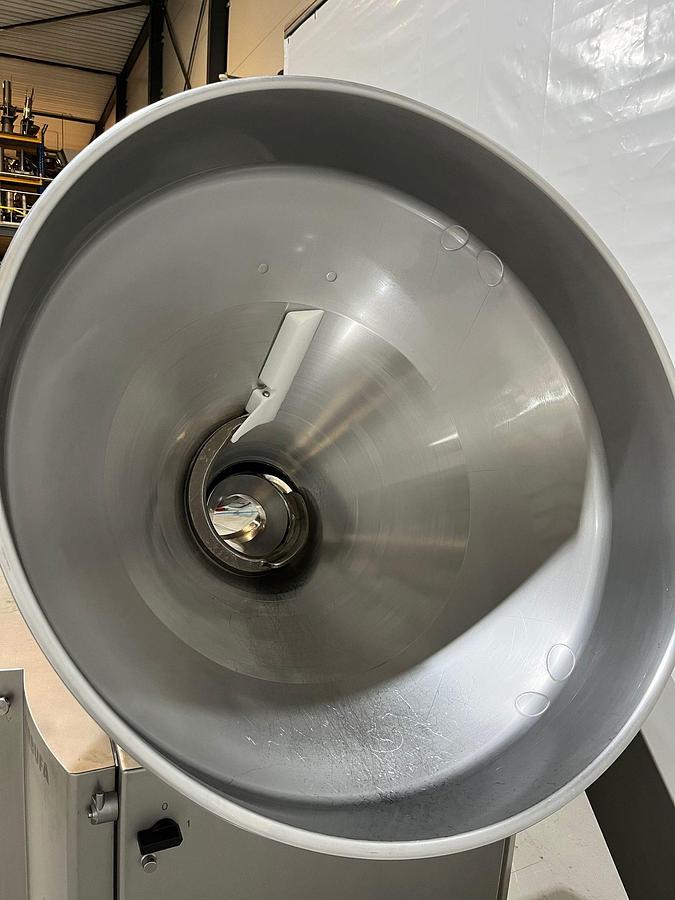 Used 2019 Handtmann Vacuümvuller, VF620K-pomp