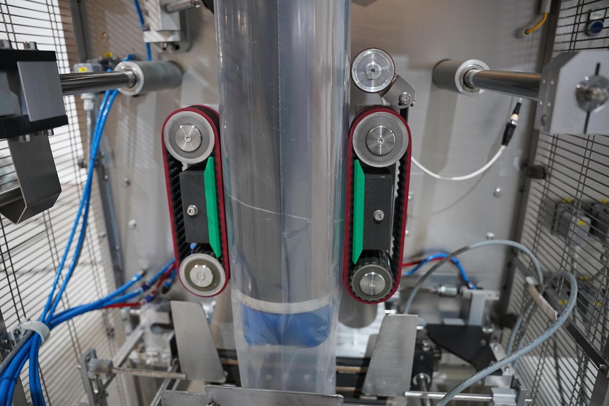 Gebruikt 2021 Inno-tech Verticale verpak en sealmachine 3800 REVO