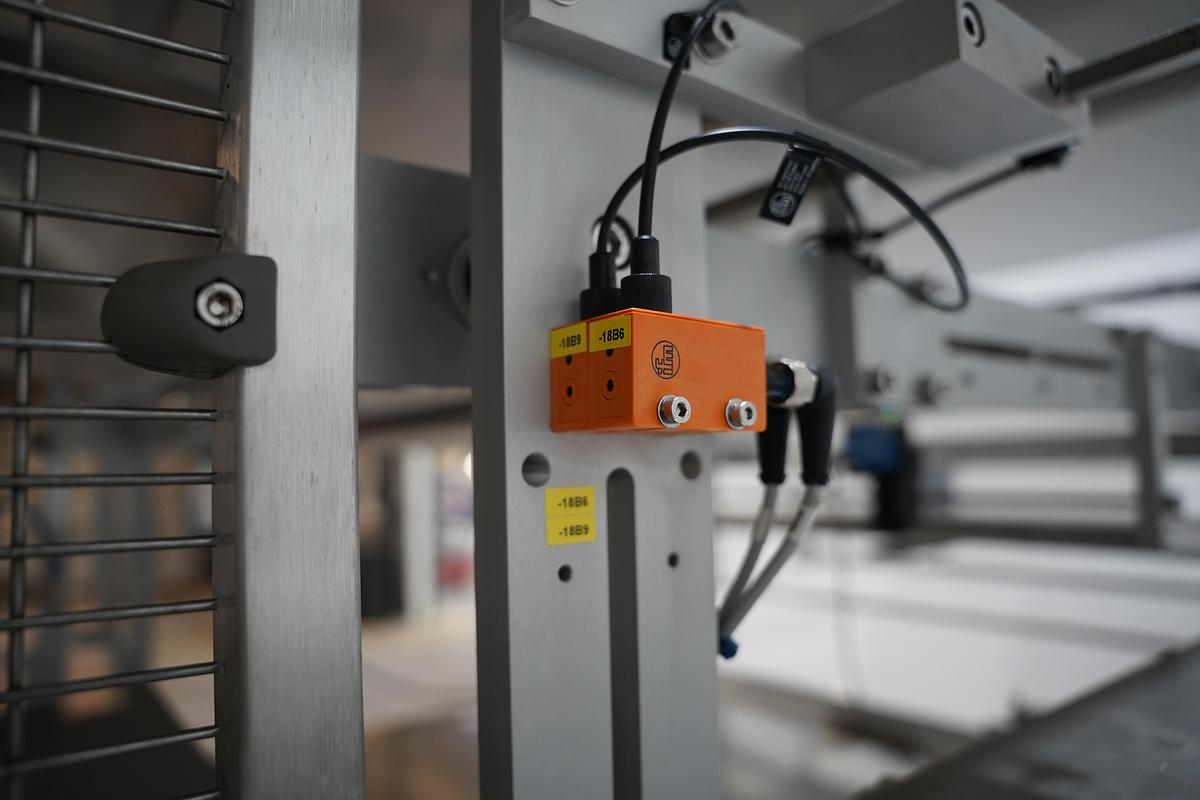 Gebruikt 2021 Inno-tech Verticale verpak en sealmachine 3800 REVO