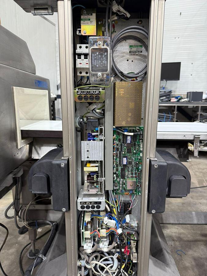 Gebruikt 2005 Ishida Checkweger met metaaldetector , DACS-W-030-SBPB-I