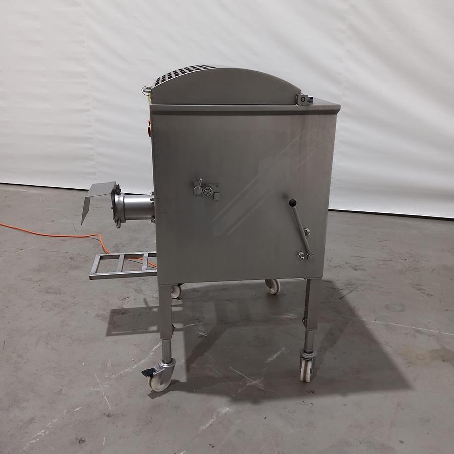 Gebruikt 2007 Thompson Meat Machinery Gehaktmolen, 900