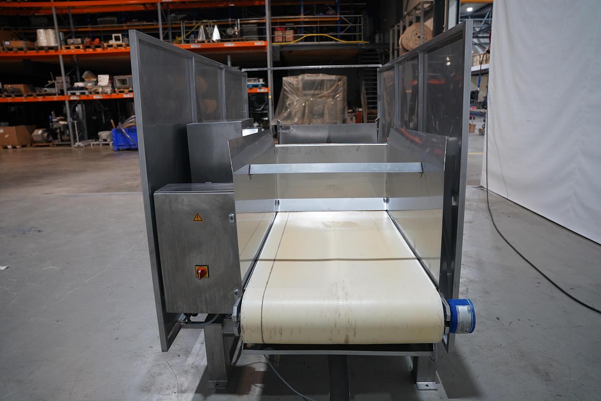 Gebruikt 2008 SAS Dispac Kantelaar met uitvoerband, type VIDE P