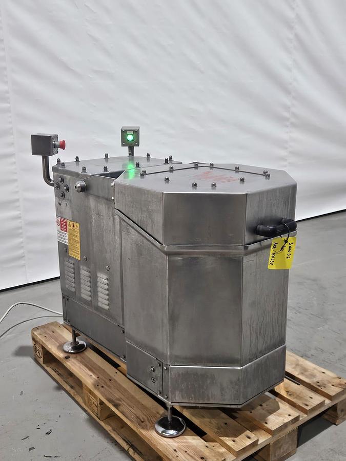 Gebruikt 2008 Technoceam Centrifuge, Serie: 19-26C