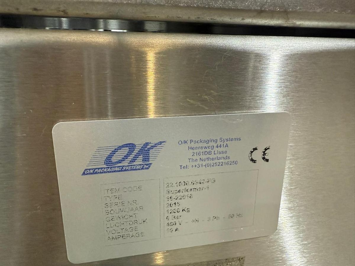 Gebruikt 2016 OK Packaging Systems B.V. Superformer dozenmachine met tape