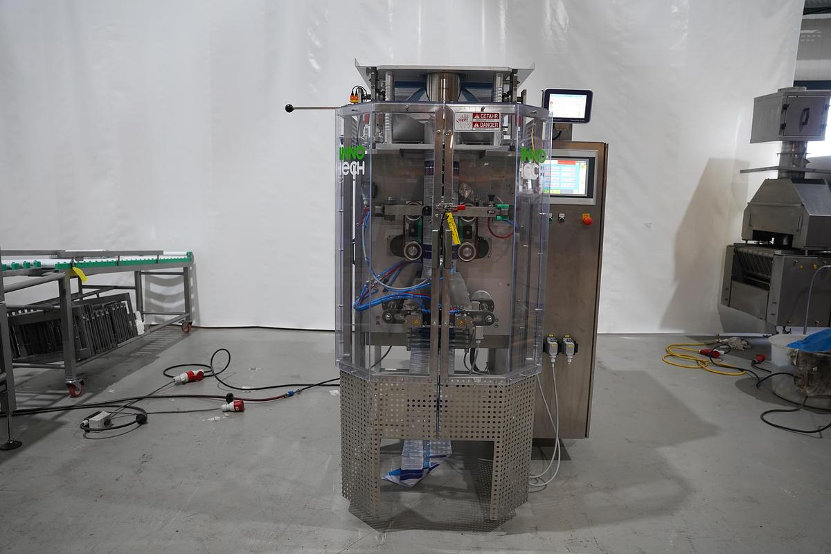 Gebruikt 2017 Innotech  Verticale verpak en sealmachine 2500 REVO E