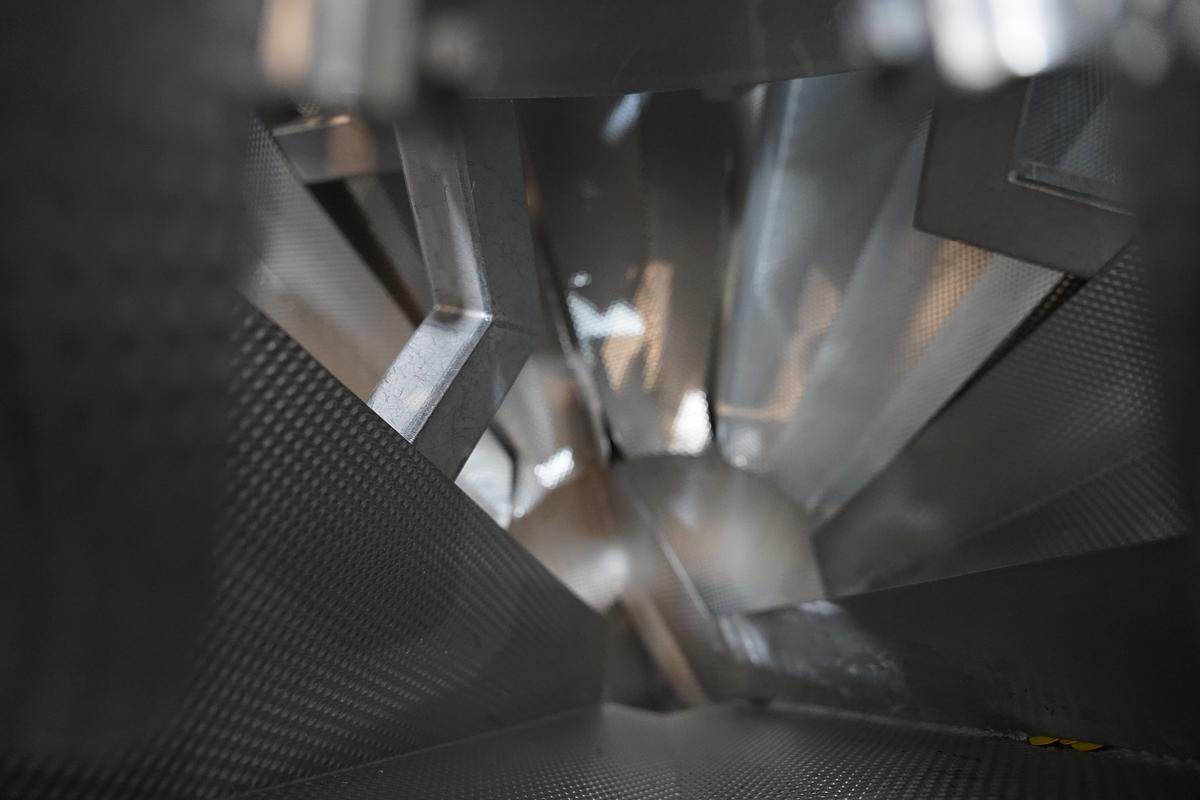 Gebruikt 2003 Multiweigh Multihead weger, type HDW 16-1.5-30kg