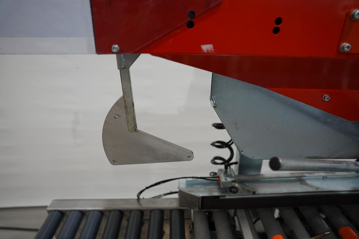 Gebruikt 2007 Soco T-400 dozensluitmachine
