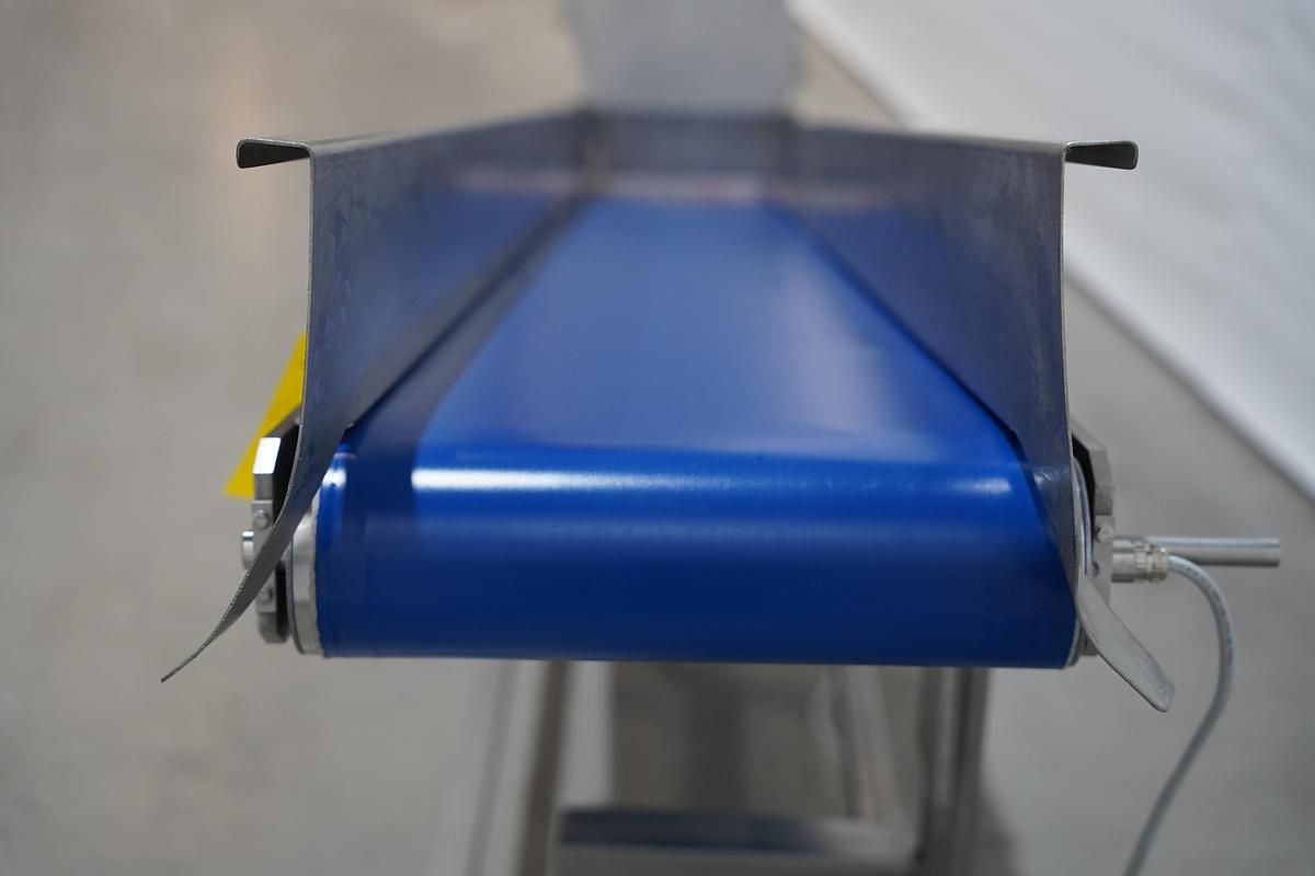 Gebruikt NN Opvoerband met stortbak