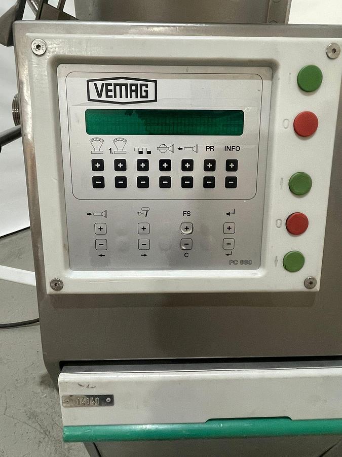 Gebruikt 1995 Vemag Robot HP10  (type: 140\350 B-1) Vacuümvuller