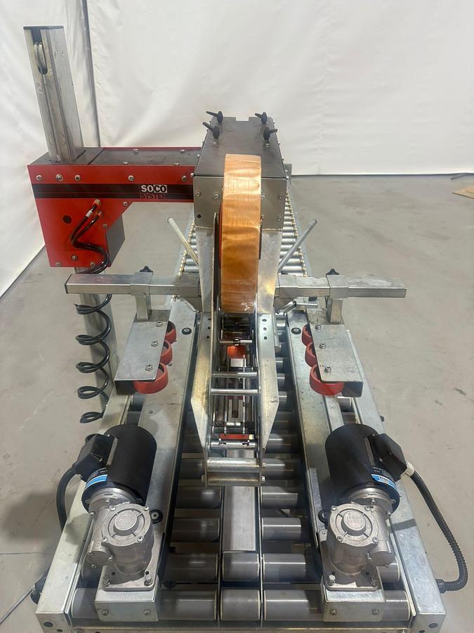 Gebruikt 1997 Soco System Taper/ tapemachine/ dozensluiter, type: T-400