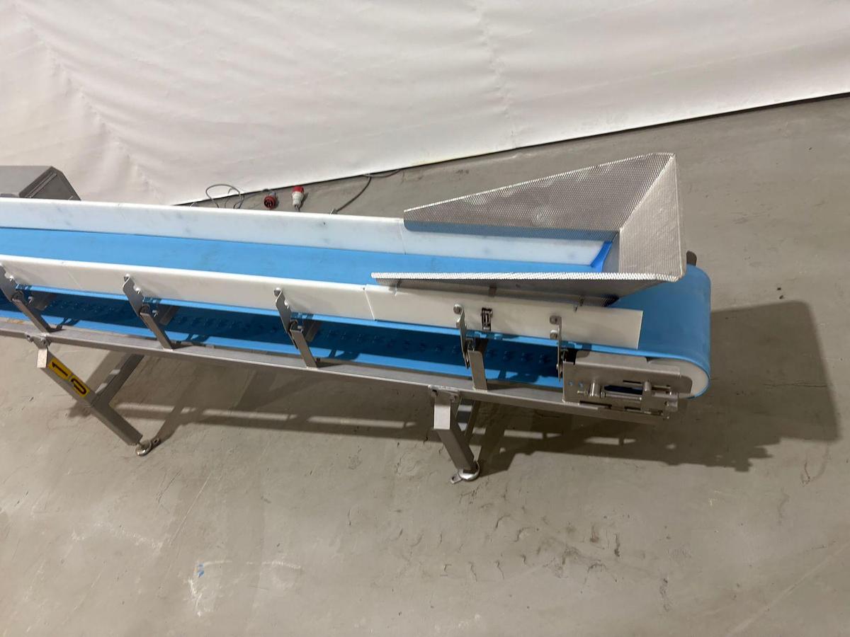 Gebruikt - Transportband invoerhoogte 730mm