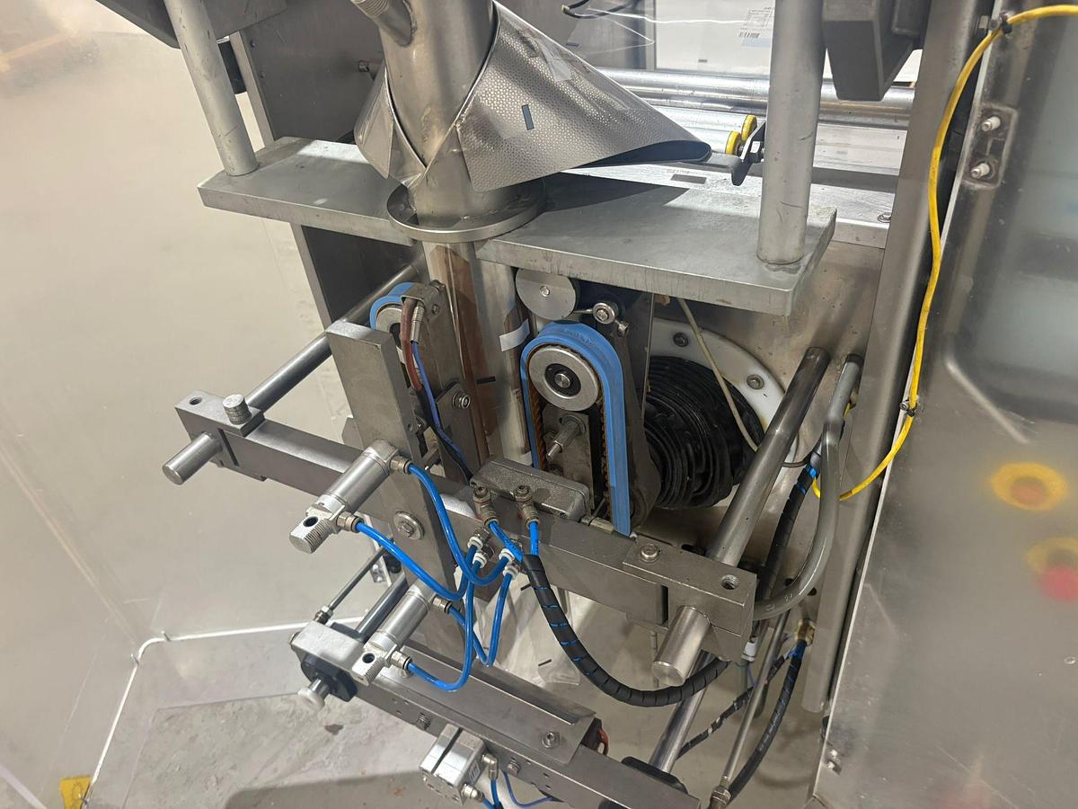 Used 2005 PFM spa Verticale Verpakkingsmachine ZENITH INOX