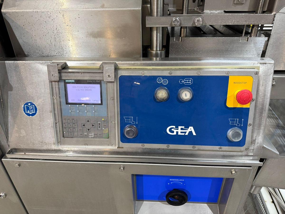 Gebruikt 2002 GEA Multiformer, Type MLF400