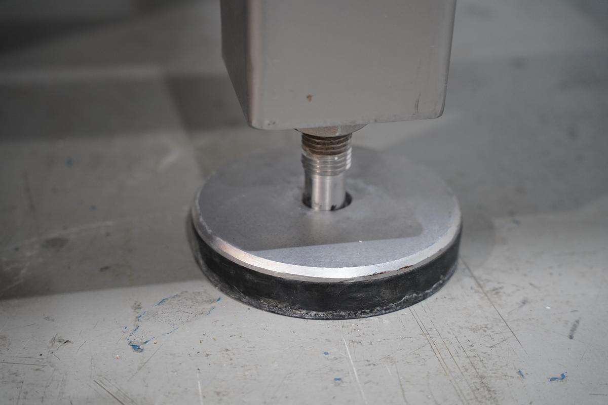 Gebruikt 2001 Karl Schnell  Menger,Type 740